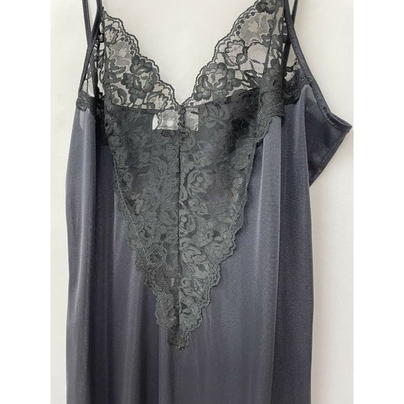 Vintage ILGWU Black Slip Lace Shiny Long Spaghetti Straps Nightie Medium - Picture 3 of 10